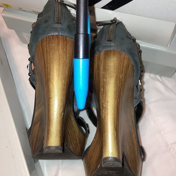 Wedge Sandals - Picture 7 of 13